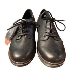 Torrid Shoes Black Faux Leather Lace Up Oxford Dress Shoes women's size 11 NWT